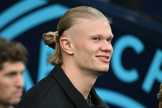 Haaland trở lại tập luyện cùng Man City